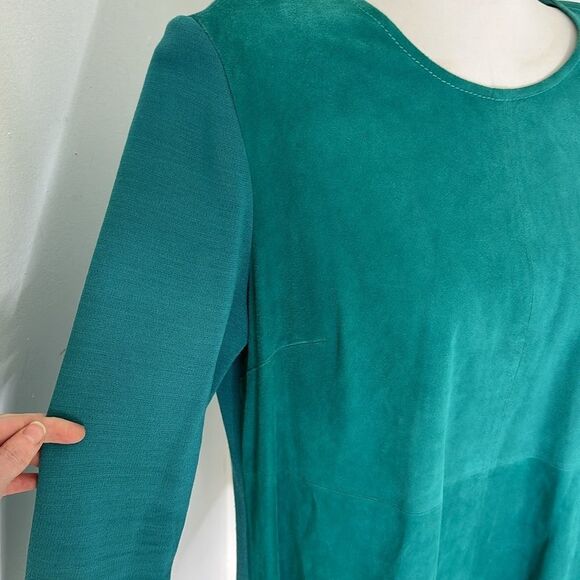 St.John Suede Wool Blend Knit Long Sleeve Top In Green - Picture 3 of 6